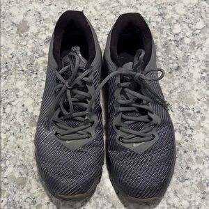 Nike Max Air, Men’s Sz 10.  Could use new laces.